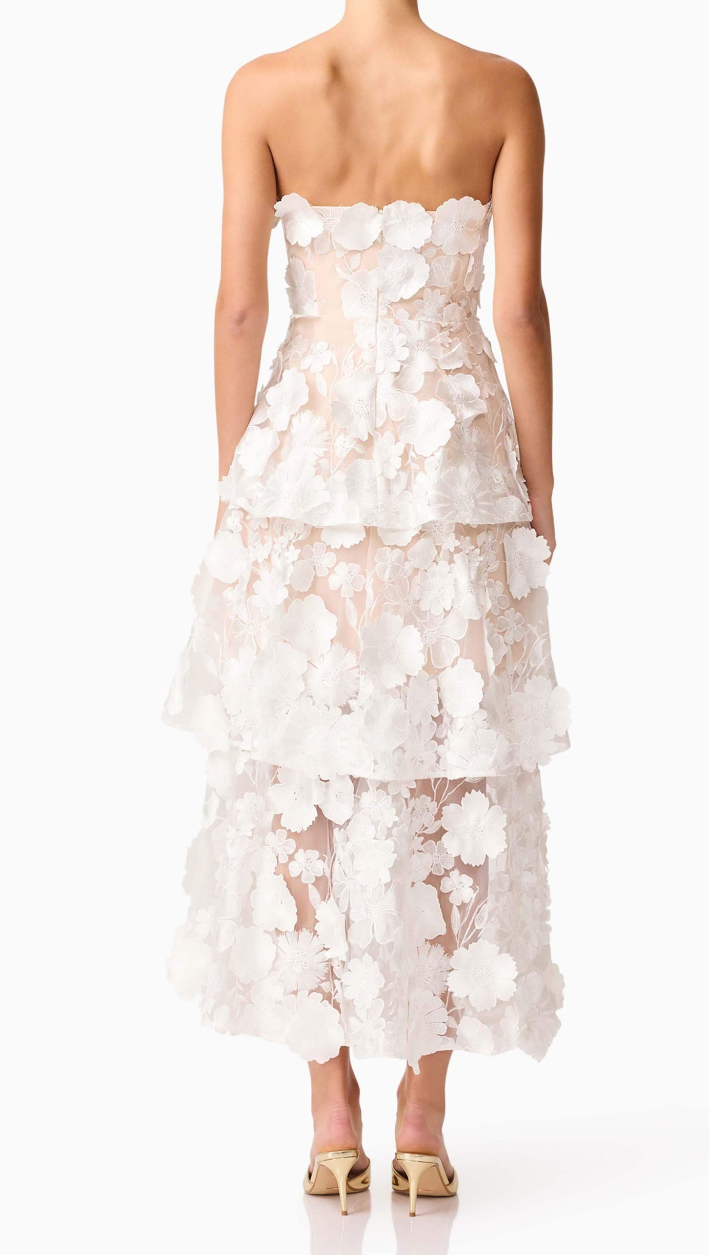SELENE 3D FLOWER TIERED MAXI DRESS IN WHITE