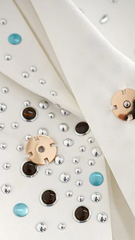 GLADYS WHITE PEAK LAPEL BLAZER WITH BEADINGS