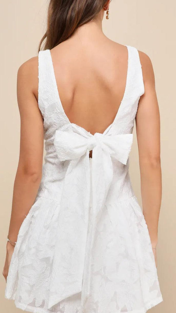 AIIZIE EXUBERANT ELEGANCE WHITE JACQUARD DROP WAIST MINI DRESS - product image