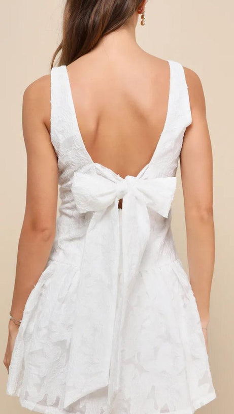 EXUBERANT ELEGANCE WHITE JACQUARD DROP WAIST MINI DRESS