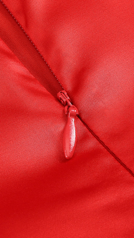 HALTER PLEATS SATIN MAXI DRESS IN RED