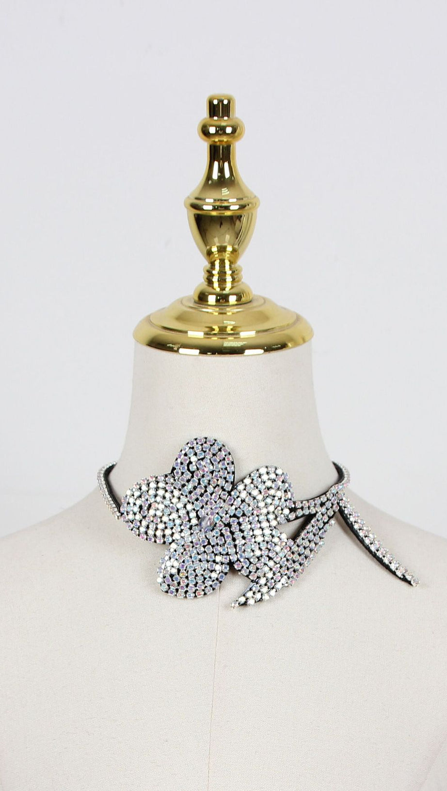 BLUMEN-DIAMANT-HALSKETTE