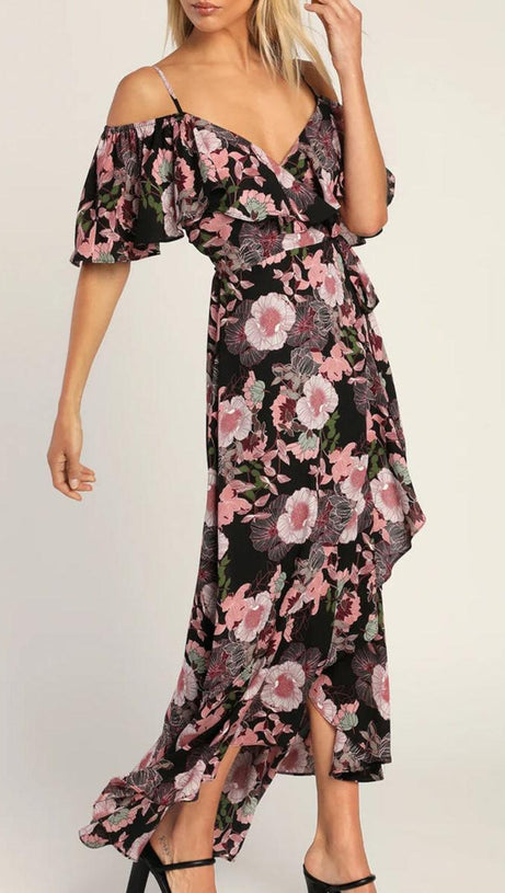 Schulterfreies Maxi-Wickelkleid mit Bloomed-Blumenmuster in Schwarz