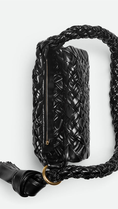 GIANA WEAVE SHOULDER BAG - BLACK