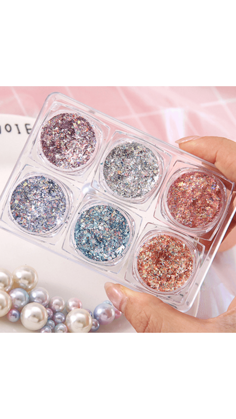 GLITTER GLITTER FOR GEL EYE MAKEUP.