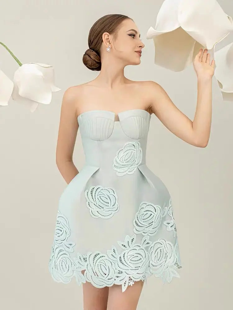THERA MINIKLEID MIT BLUMENVERZIERUNG IN HELLBLAU