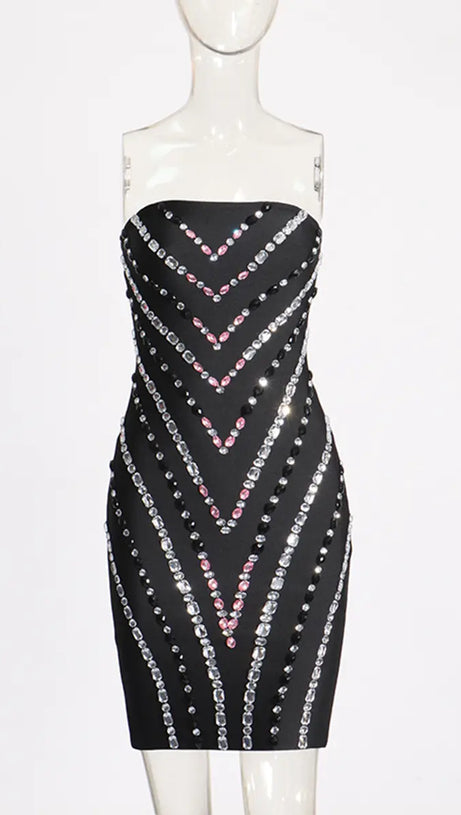 ABITO CORTO ADERENTE SENZA SPALLINE CON PATCHWORK DI STRASS FREDA