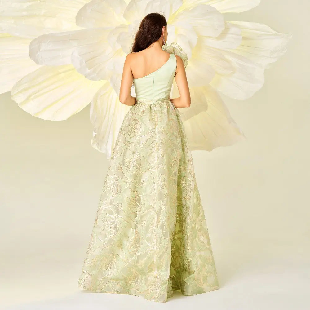 ONE SHOULDER GILDED FLORAL SPLIT DRESS IN GREEN