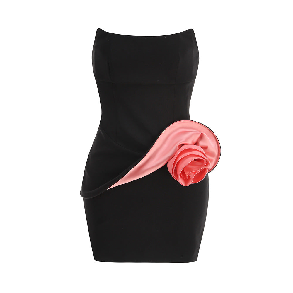 AIIZIE DARLENE STRAPLESS FLORAL MINI DRESS IN BLACK - product image