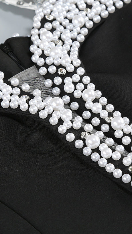 Neckholder-Maxikleid mit Perlen- und Kristallbesatz