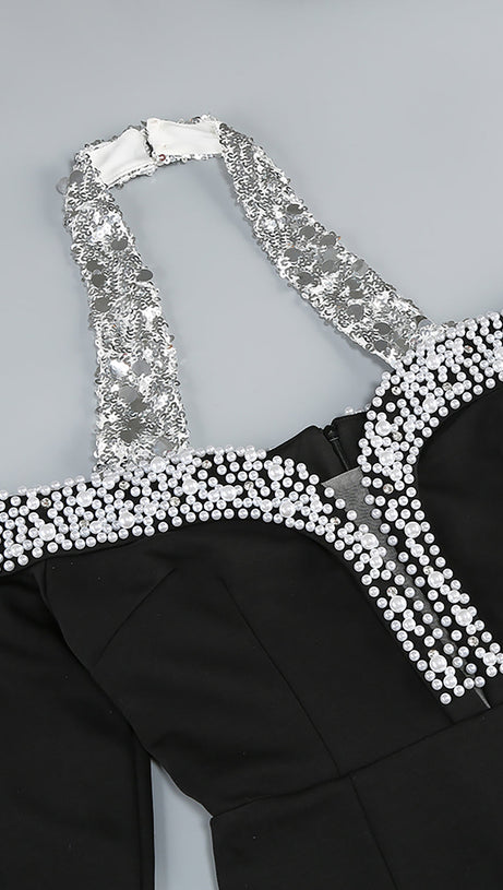 Neckholder-Maxikleid mit Perlen- und Kristallbesatz