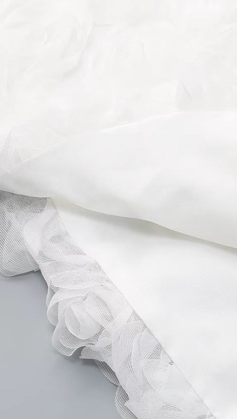 ABITO LUNGO FLOREALE CON SCOLLO A V BIANCO