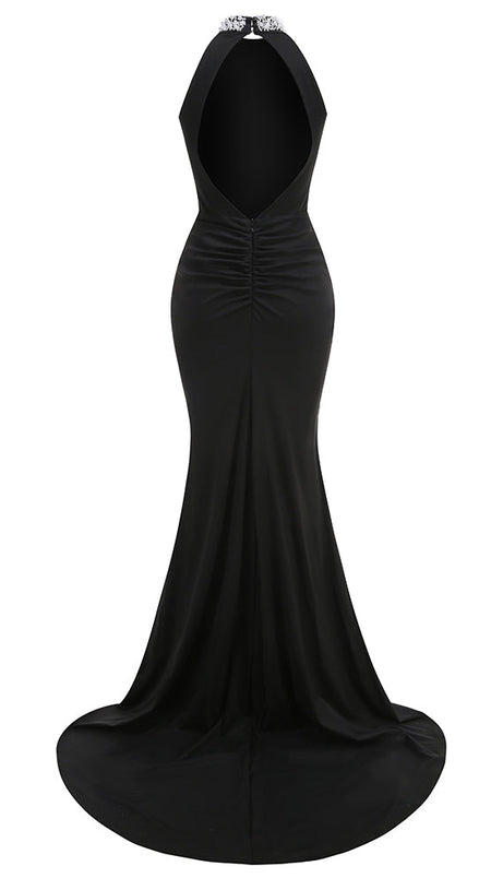 Neckholder-Ballkleid mit Perlen