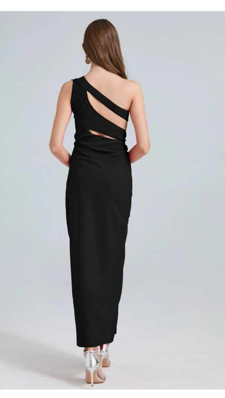 ONE-SHOULDER CUTOUT SIDE SLIT MAXI DRESS IN BLACK