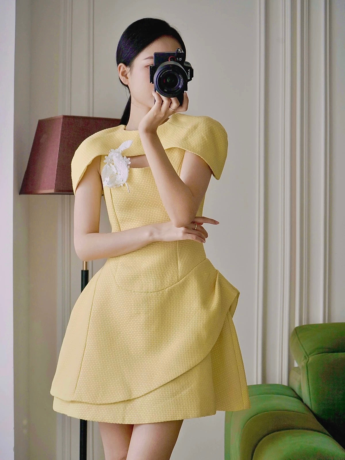 SIMONA ASYMMETRISCHES PATCHWORK-MINIKLEID AUS TWEED IN A-LINIE