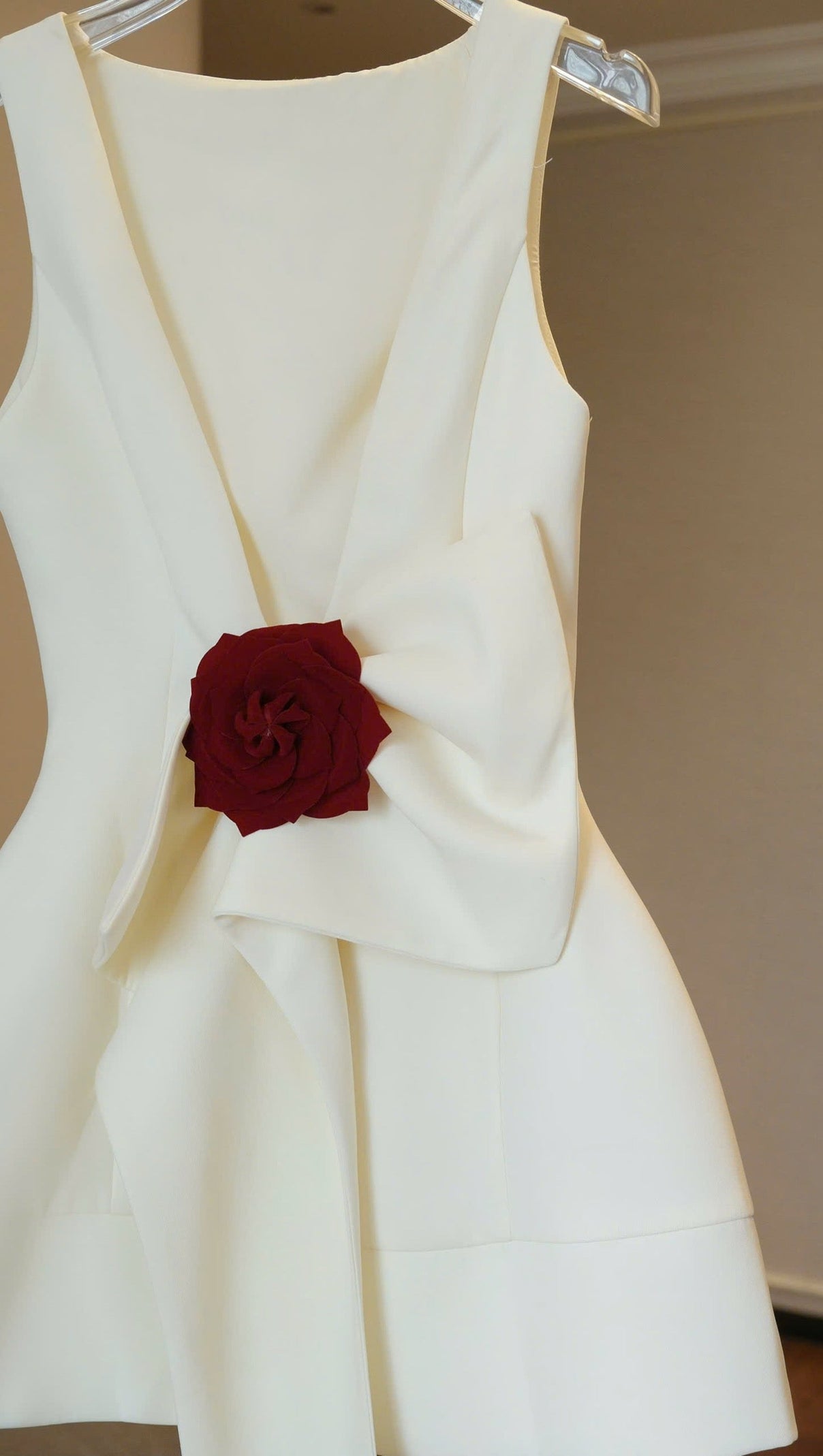 AIIZIE JOANNA BACKLESS FLOWER BOW EMBELLISHED MINI DRESS IN WHITE - product image