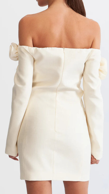 MINI ABITO ERICA 3D FLOREALE CON SPALLE SCOPERTE IN BIANCO