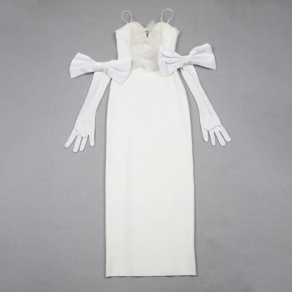 Weißes Bandage-Maxikleid mit Handschuhen 