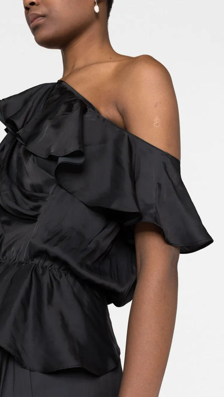 RUFFLED ONE-SHOULDER GOWN