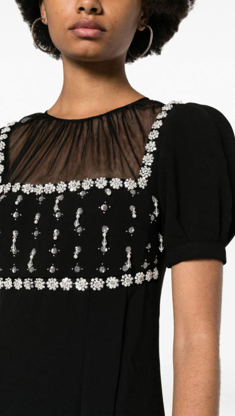 CREPE EMBELLISH MINI DRESS IN BLACK