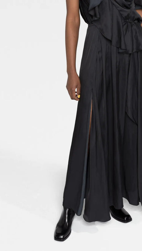 RUFFLED ONE-SHOULDER GOWN