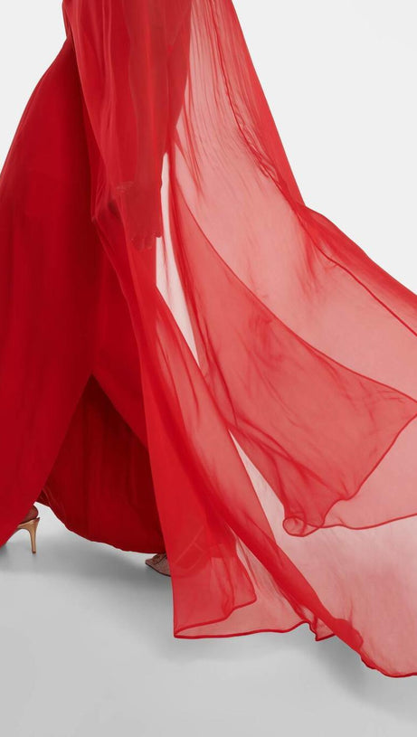 QUEENA 3D FLOWER SOLID CAPE SLEEVE MIDI DRESS IN RED