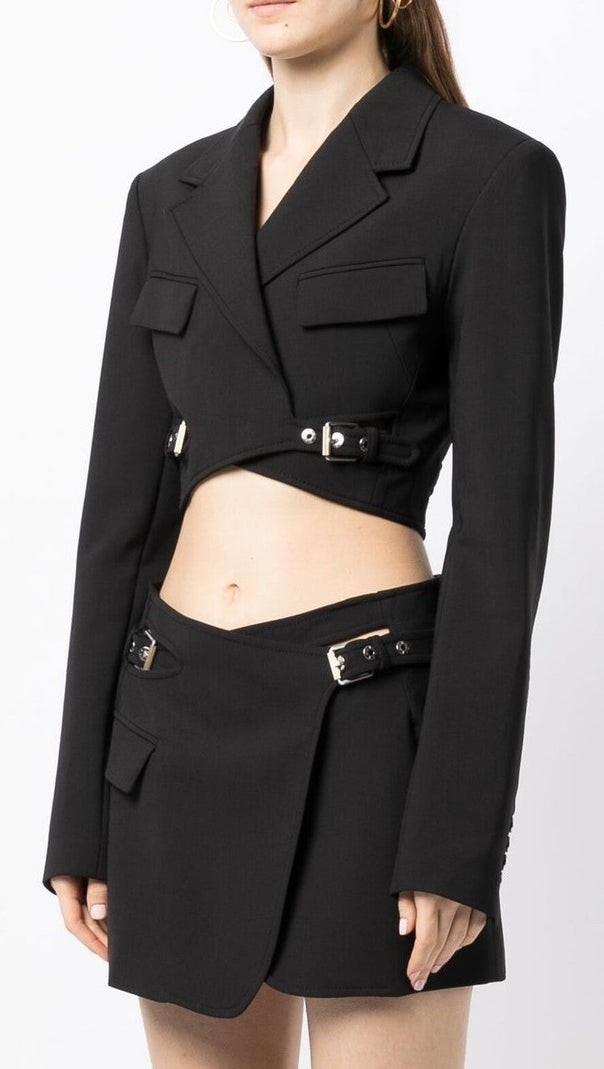 AIIZIE JAYLA CROPPED CUTOUT BLAZER IN BLACK - product image