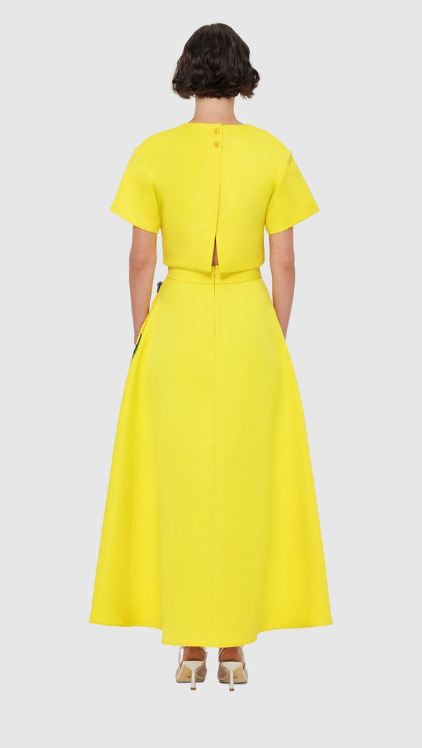 AIIZIE INDIE APPLIQUÉ SLEEVE IRIS PRINT SET IN YELLOW - product image