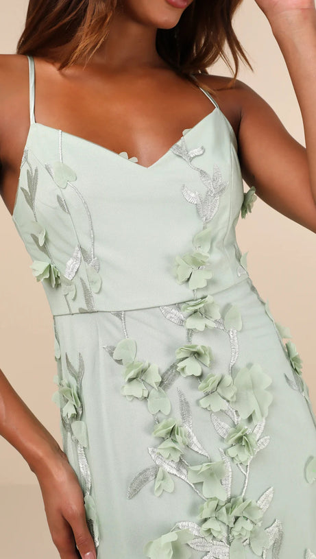 SAGE GREEN 3D FLORAL EMBROIDERED MIDI DRESS
