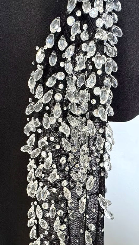 ABITO LUNGO A MANICHE LUNGHE IN RETE CON CRISTALLI BARDOT NERO