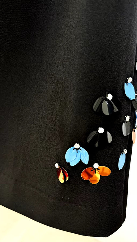 SEQUIN FLOWER SCRUNCHED BLACK BLAZER SET