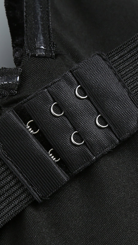 TRÄGERLOSER JUMPSUIT LANGARM-STRASS-BLAZER