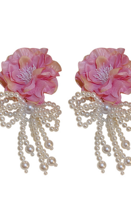 Lydia Floral Pearl Earrings
