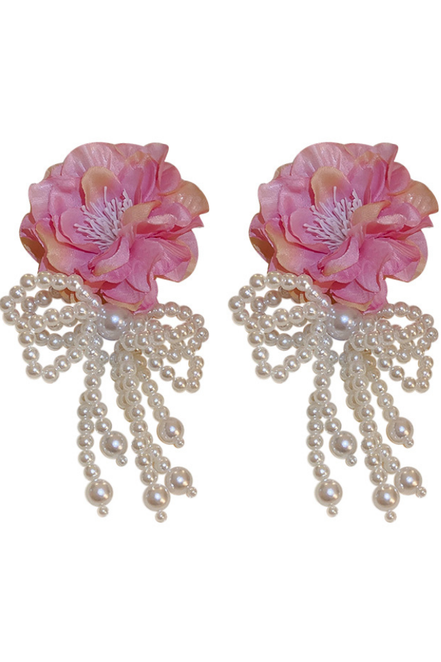 AIIZIE LYDIA FLORAL PEARL EARRINGS - product image