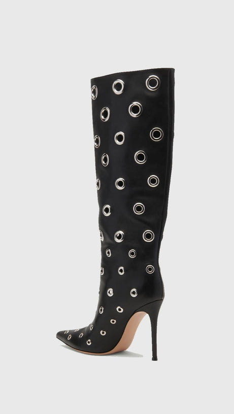 Clara Kniehohe Lederstiefel mit Nietenausschnitt