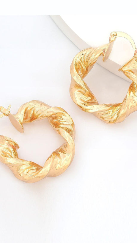 Maia – Klobige Creolen mit Twist