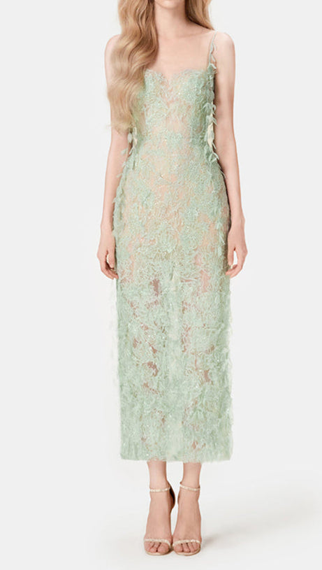 Mintgrünes Bleistiftkleid aus Spitze mit Perlen