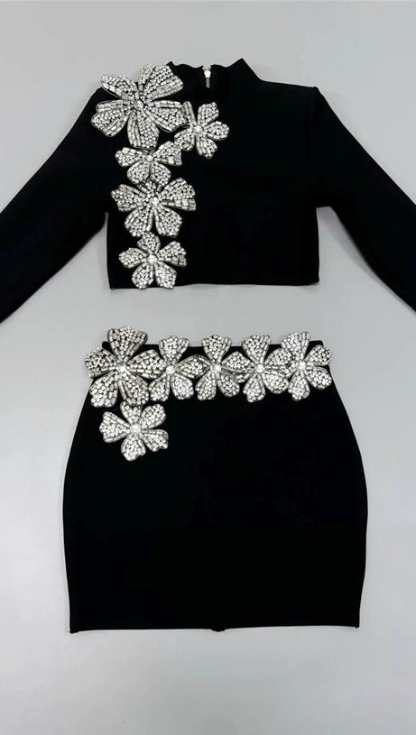 PEGGIE FLOWERS WITH DIAMONDS BANDAGE TWO-PIECE SET