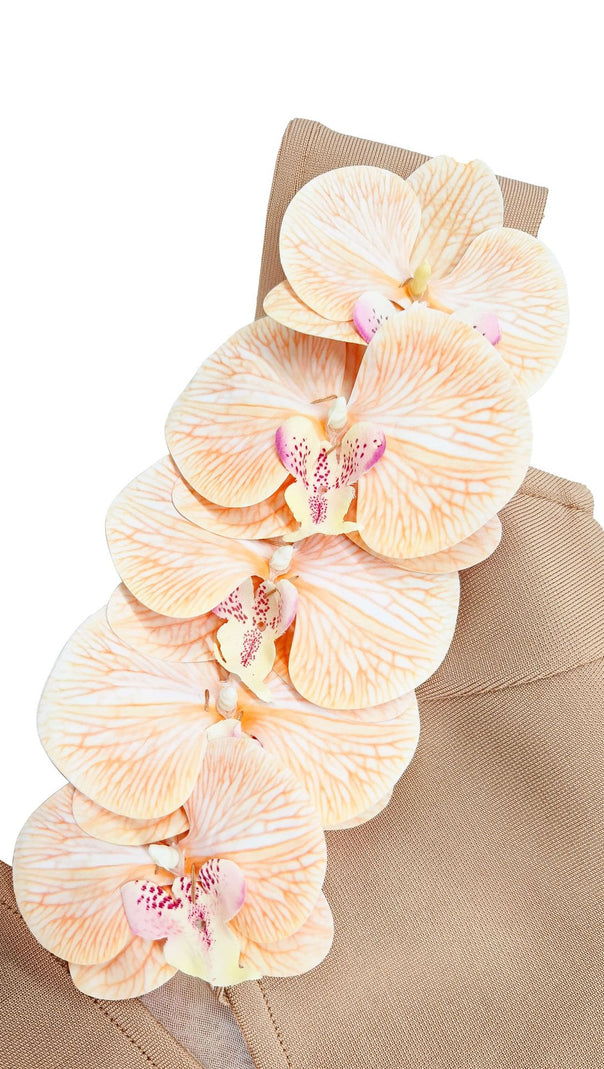 AIIZIE APRICOT ONE-SHOULDER FLORAL BANDAGE SPLIT MAXI DRESS - product image