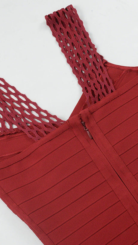 Bodycon-Midikleid aus Bandage-Spitze mit Quasten in Burgunderrot