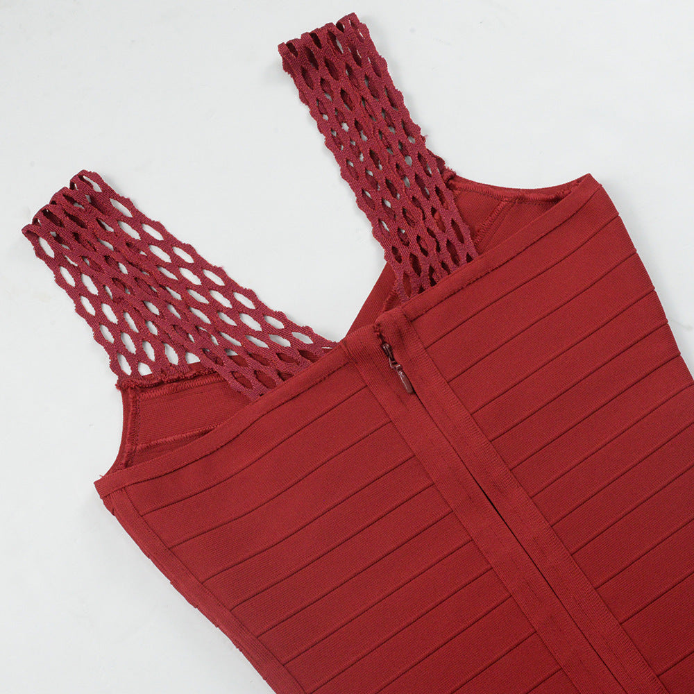 Bodycon-Midikleid aus Bandage-Spitze mit Quasten in Burgunderrot