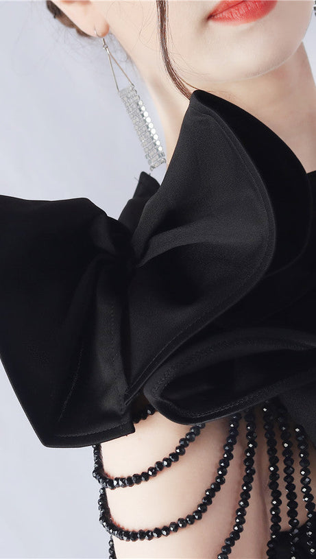 DEBBY BLACK ONE SHOULDER FLOWER CUT OUT SLIT MAXI DRESS