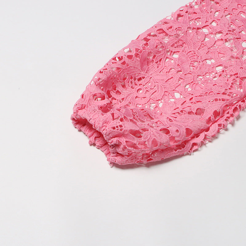 TARA PINK MIDIKLEID MIT LANGEN ÄRMELN UND STICKEREI