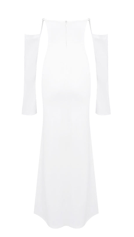 ABITO BIANCO A MANICHE LUNGHE CON SPALLE SCOPERTE