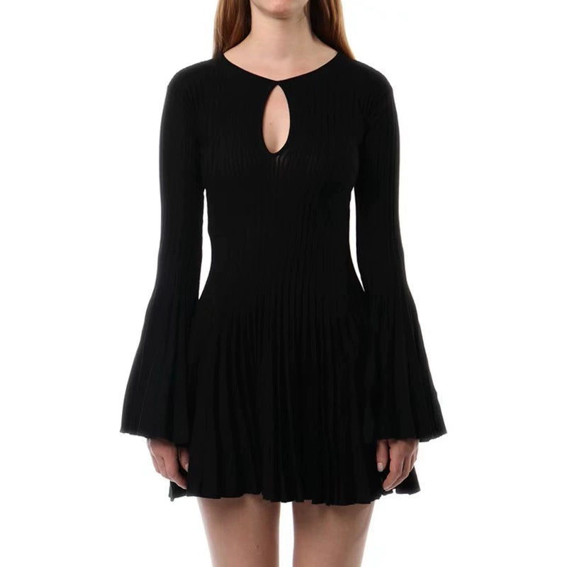 PLEATED WOOL KNIT LONG SLEEVE MINI DRESS IN BLACK