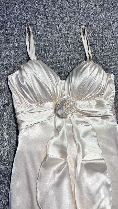 OFF-THE-SHOULDER DRESS V-NECK BACKSTRAP LONG DRESS