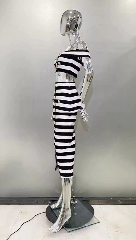 TWO-TONE EMBELLISHED KNITTED CROPPED TOP SKIRT SET