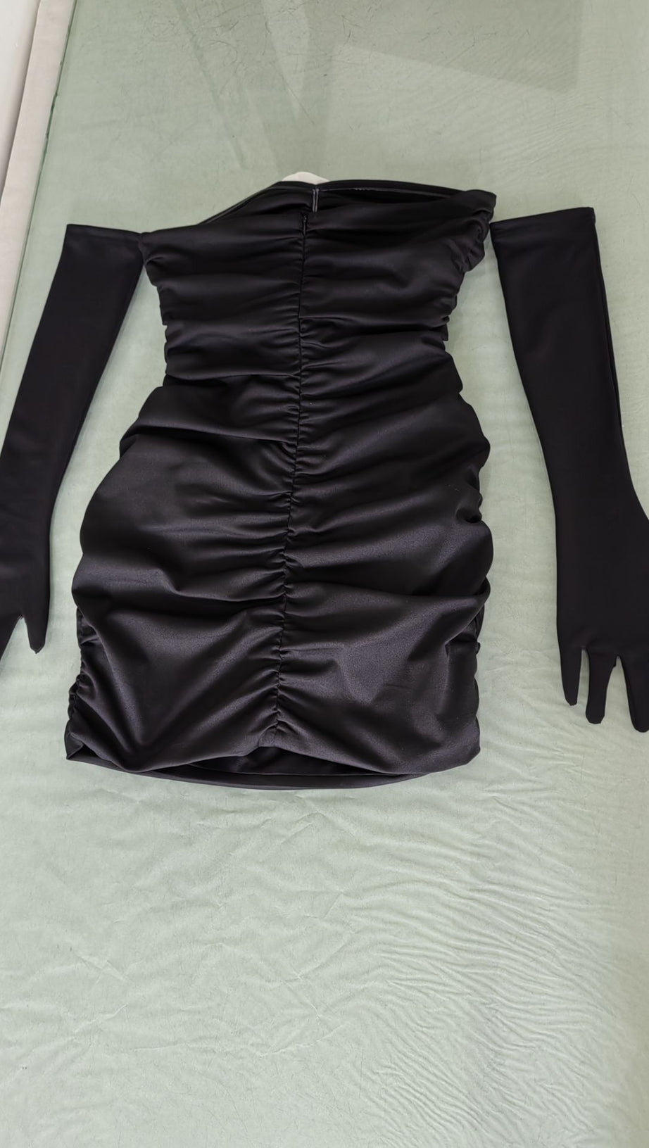 HOLLOWED-OUT EMBELLISHMENTS WITH WHITE ROSES MINI DRESS BLACK