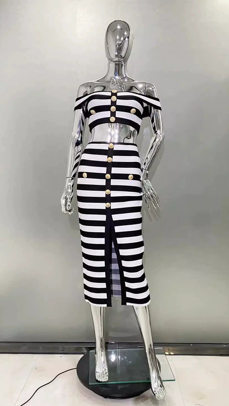 TWO-TONE EMBELLISHED KNITTED CROPPED TOP SKIRT SET