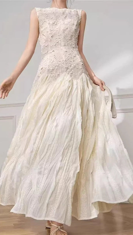 leona Jacquard pleated sleeveless maxi dress in apricot